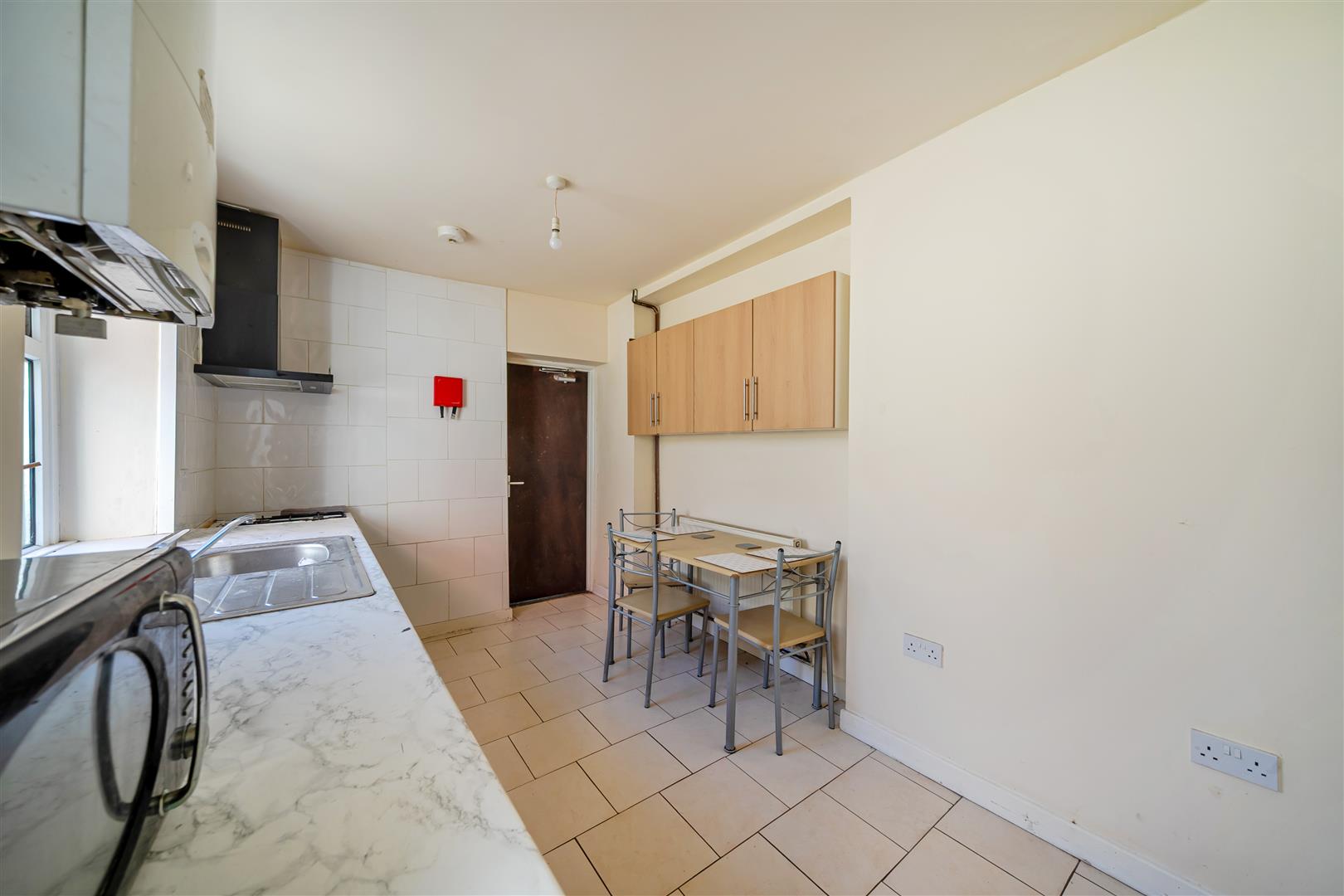 Vincent Street, Sandfields, Swansea, SA1 3TY